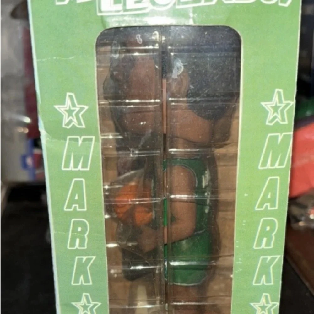 Mavs Legends bobble head